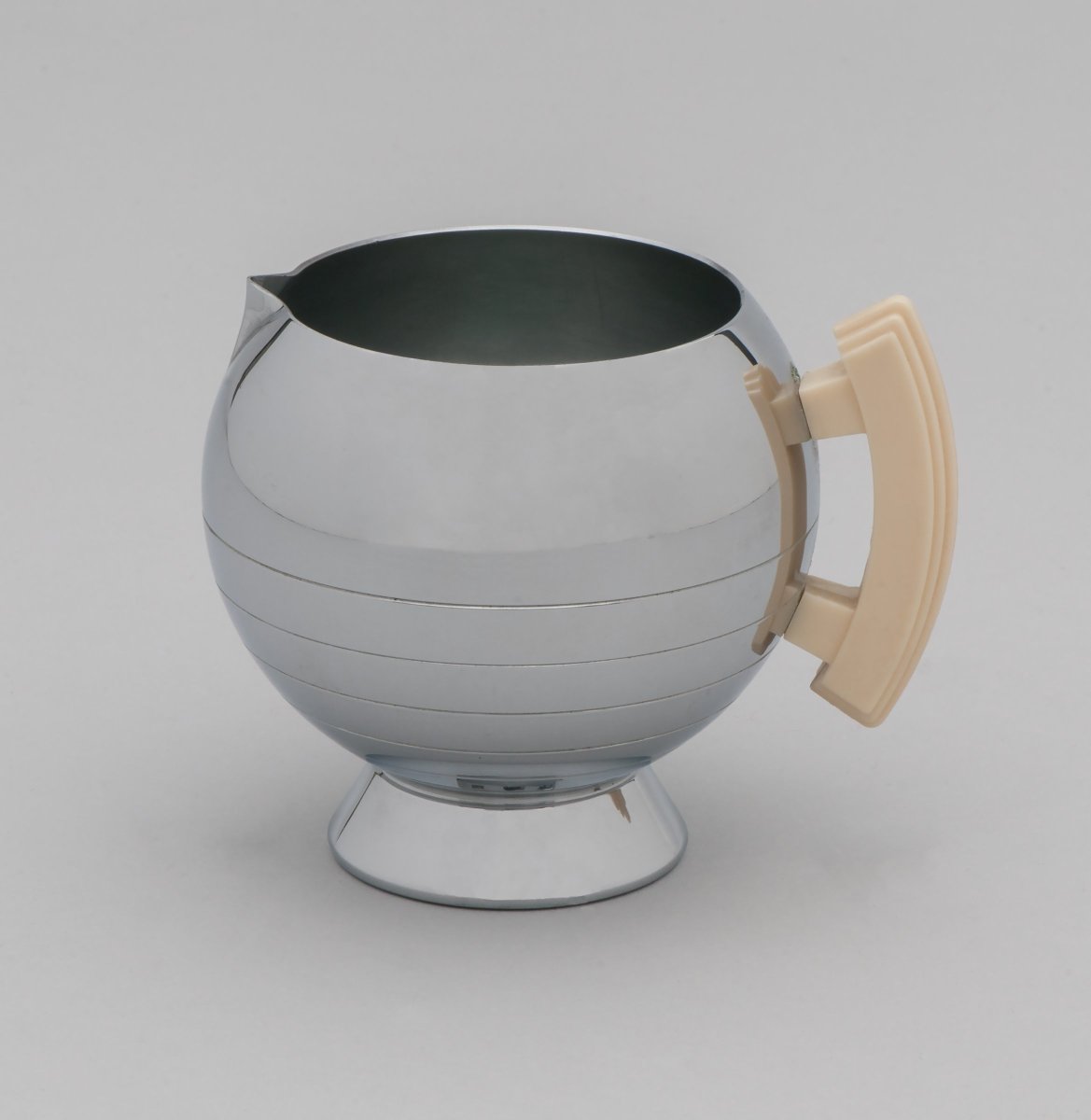 Creamer for Coffee Service