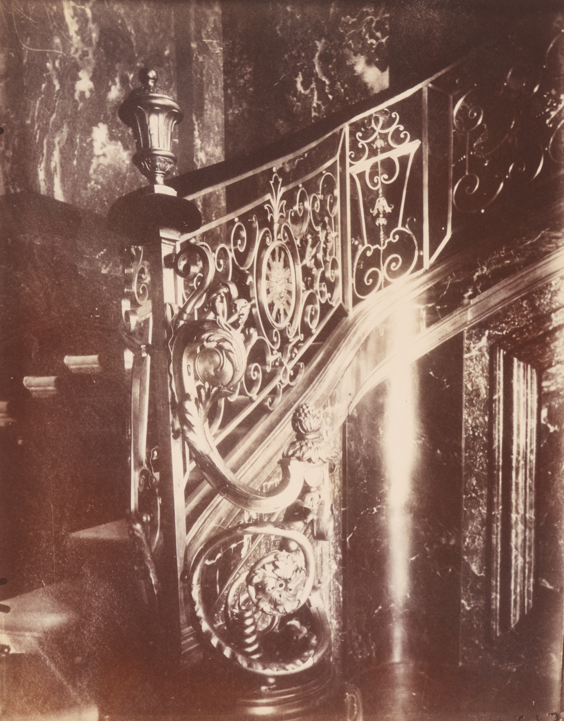 Ambassade d’Autriche, rue de Varenne (escalier)