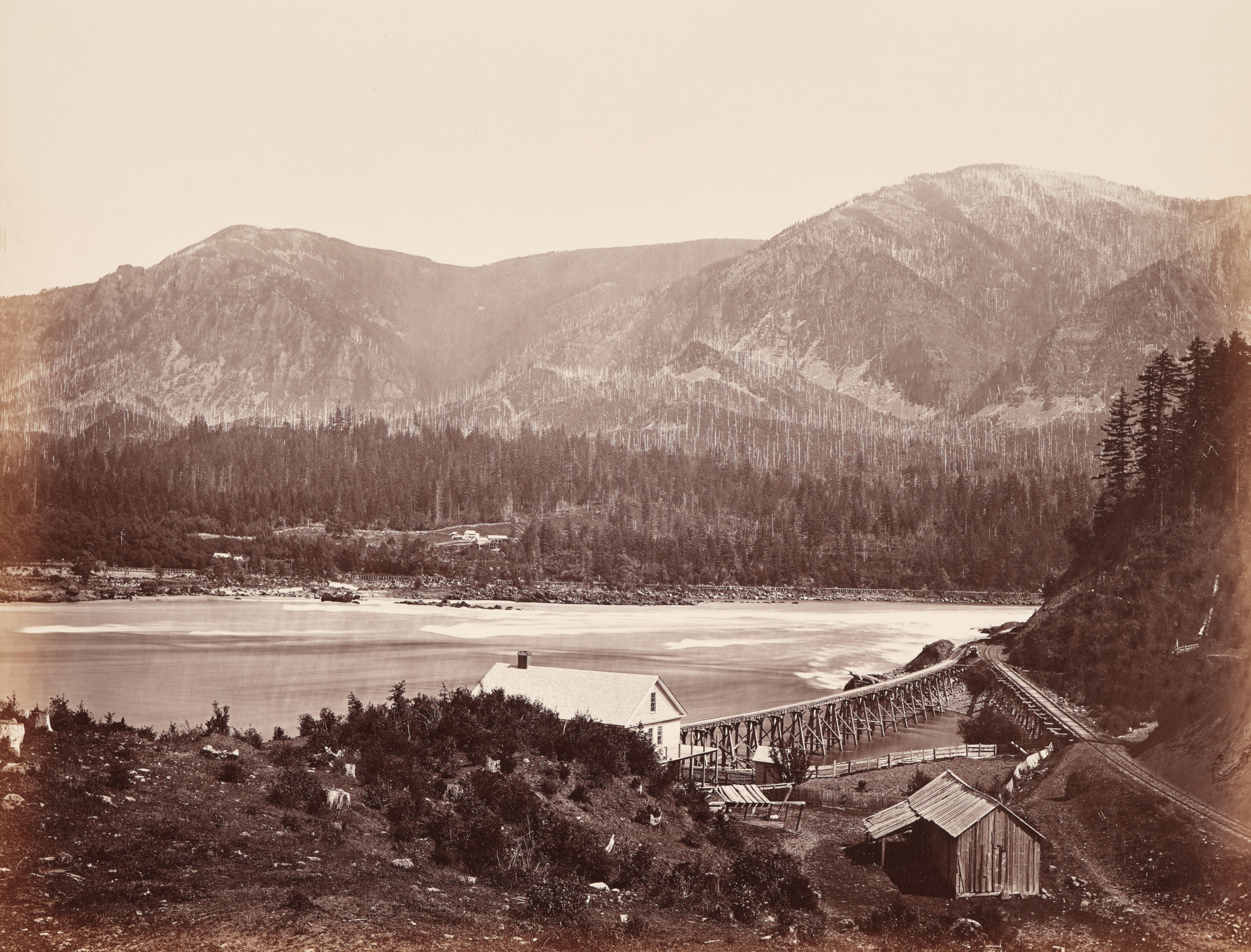 The Rapids, Indian Block House, Cascades