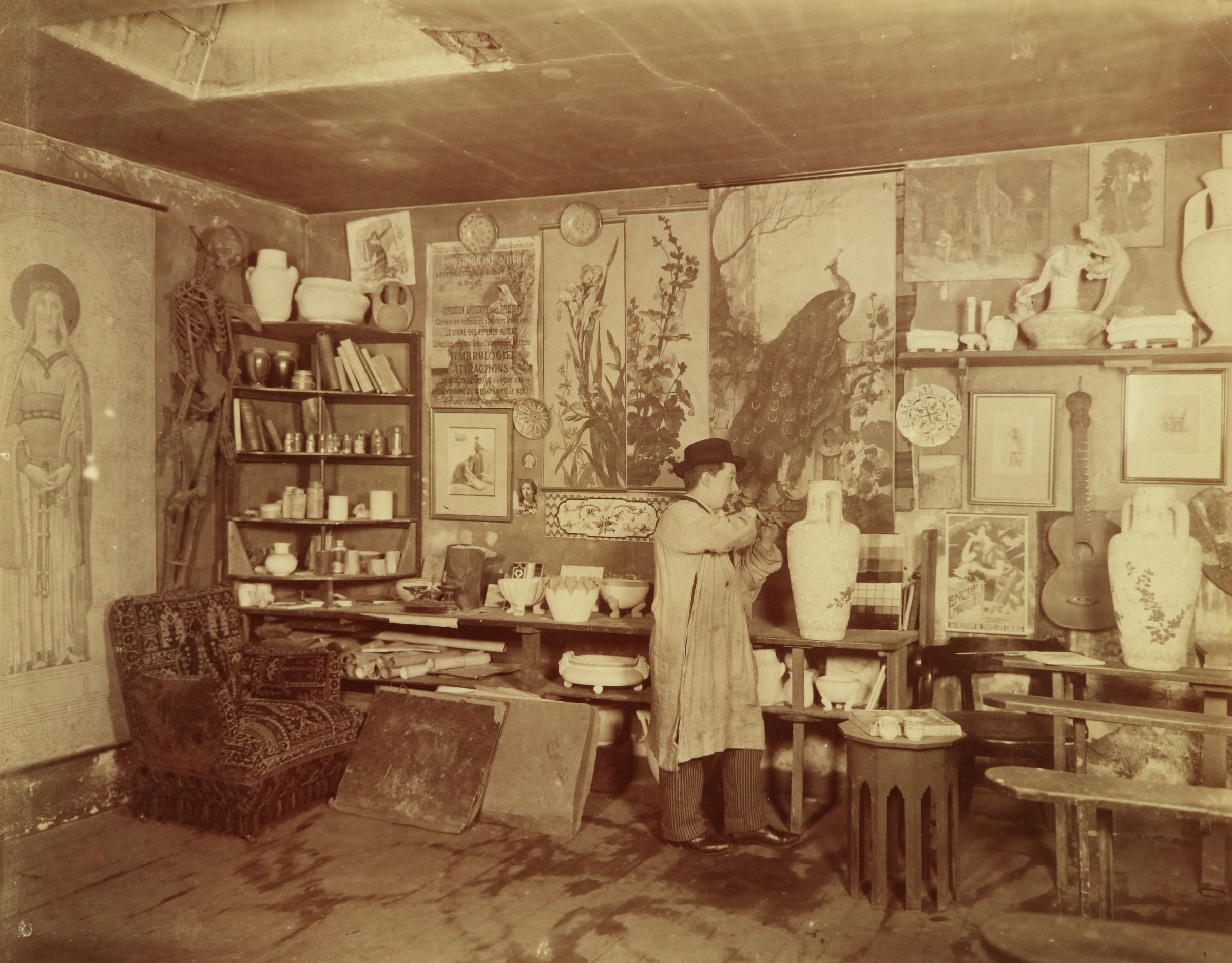 Intérieur d’un céramiste [rue Saint-Jacques]