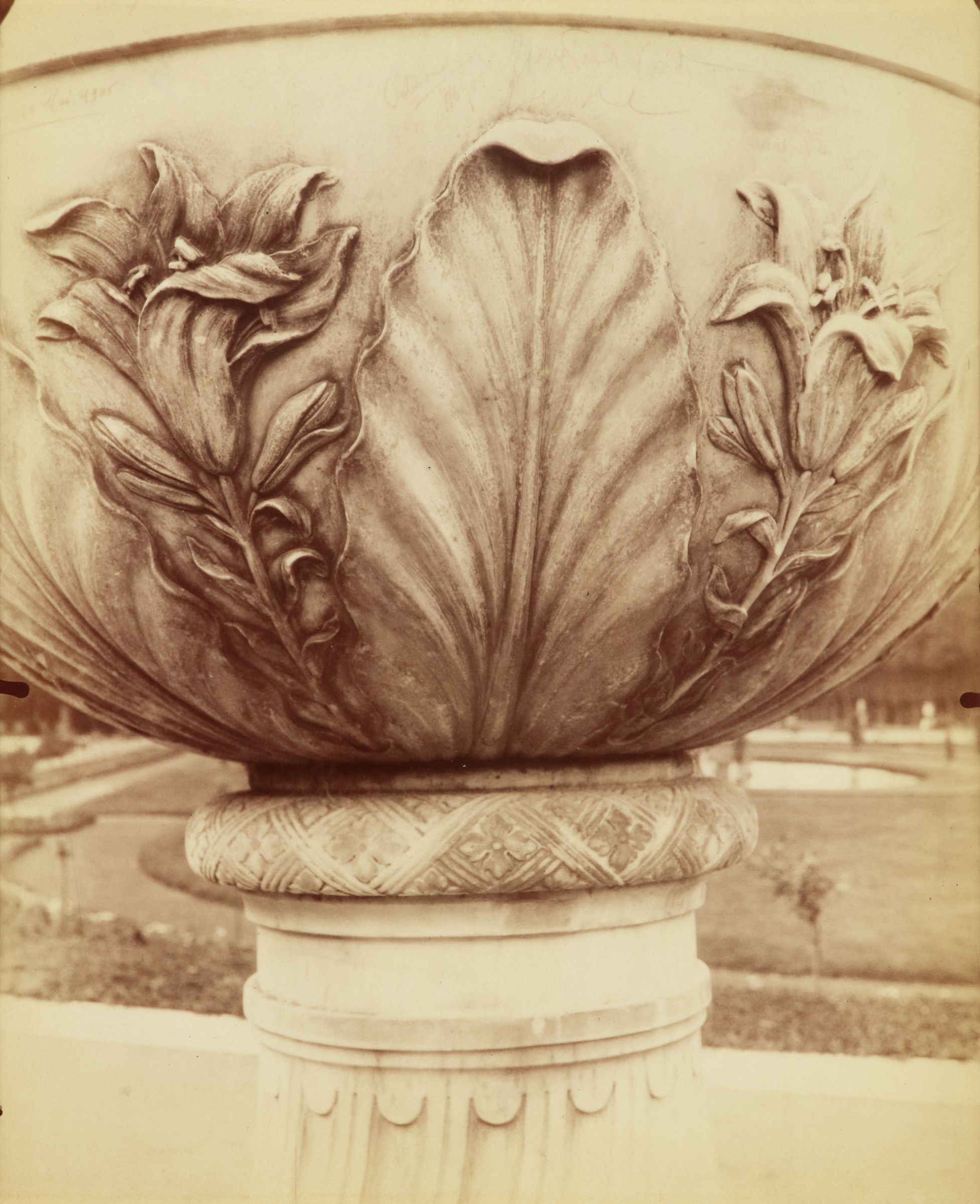 Vase (détail), Versailles