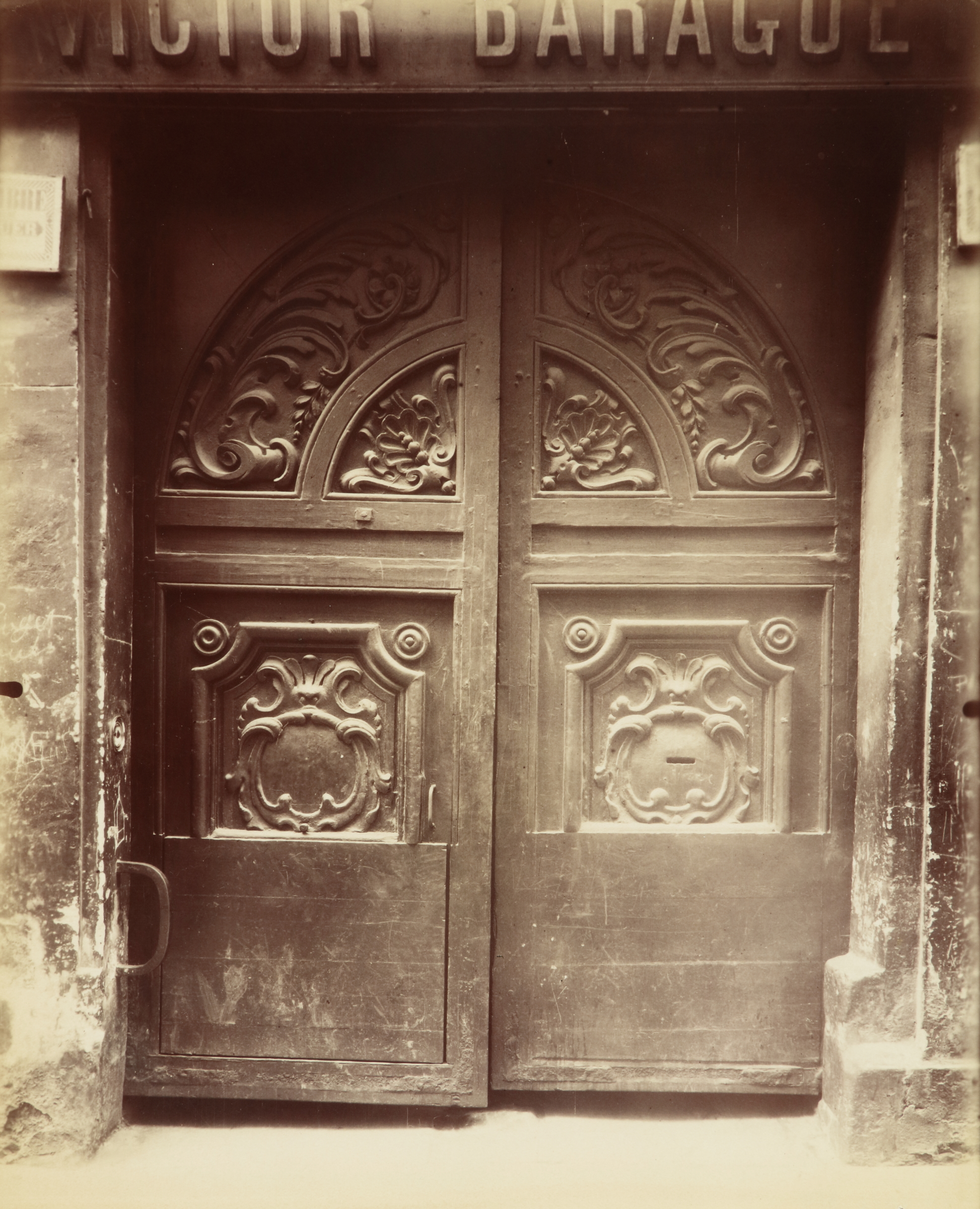 Porte, 9 rue Aubriot
