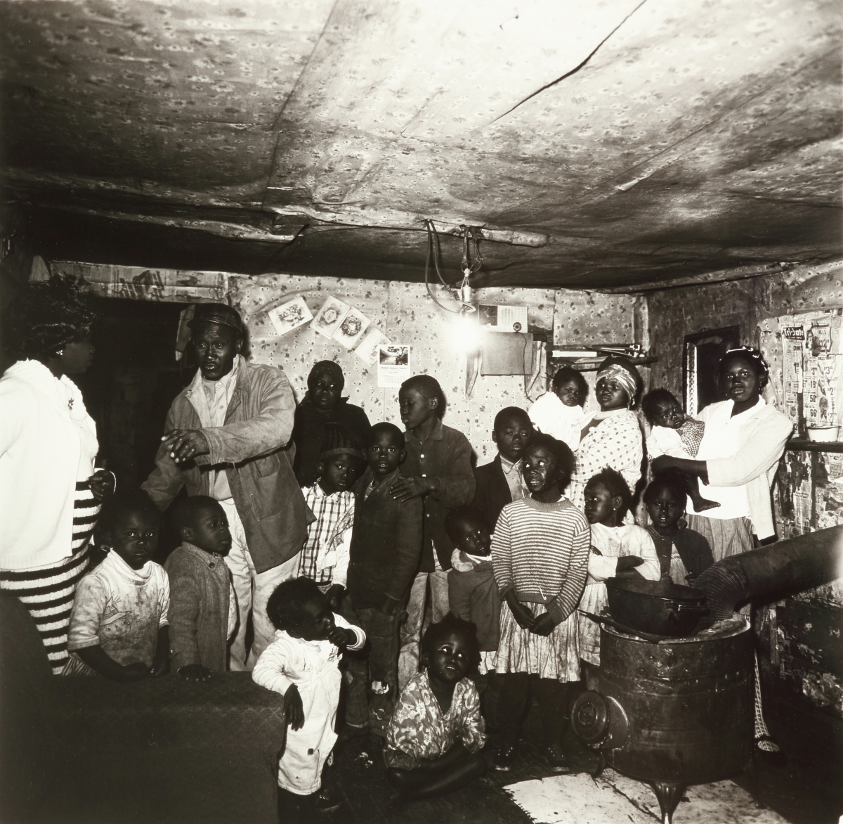 Black Family, Beaufort County, S.C. (Robert Evans with His Children and Grandchildren, Beaufort County, S.C.) 1968