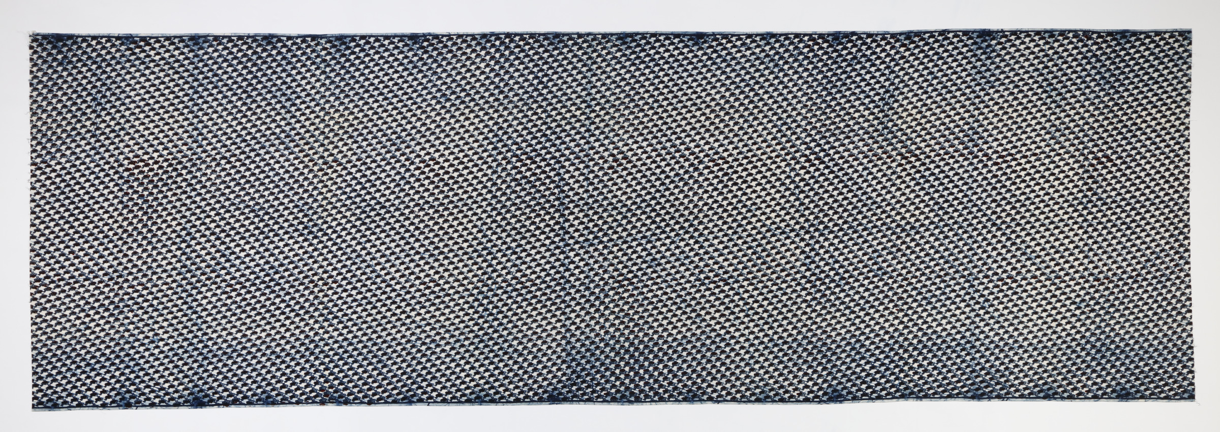 NC 18 Afprints guinea hen motif yardage